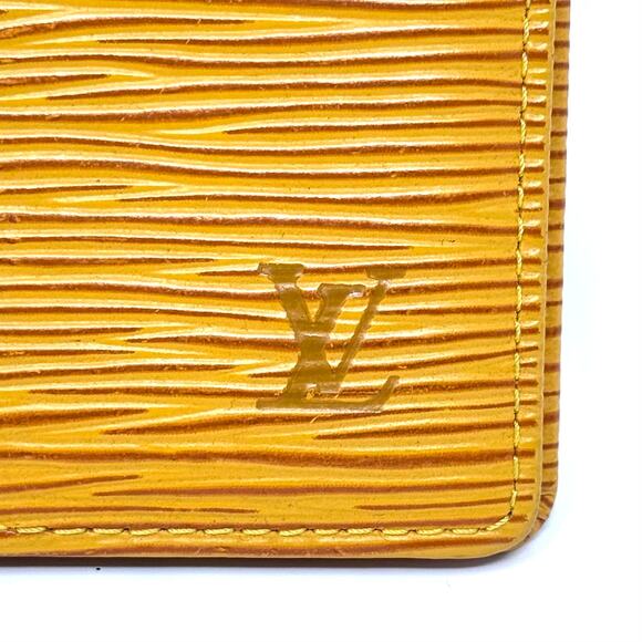 Louis Vuitton Yellow Bifold Wallet - Picture 11 of 11